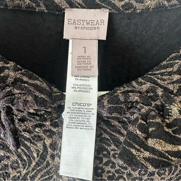 Chico’s Easywear Swing Jacket Size 1 Medium Animal Print Button Foil Wire Collar - Picture 3 of 9